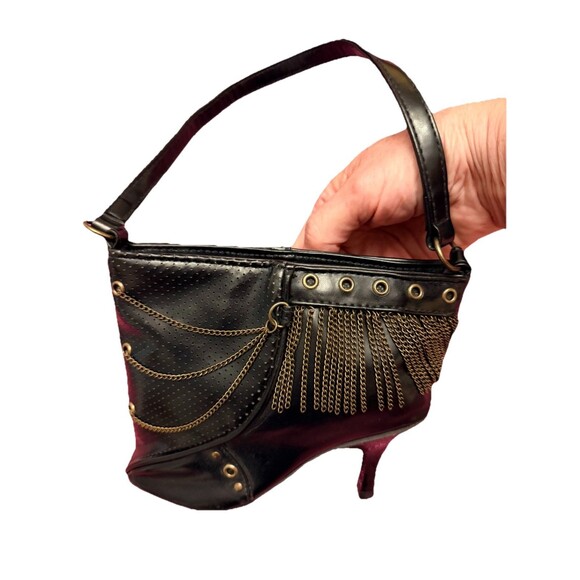 VTG High Heel Stiletto Bootie Purse Shoulder Bag Black Gold Brass Chain Trim - Picture 3 of 13